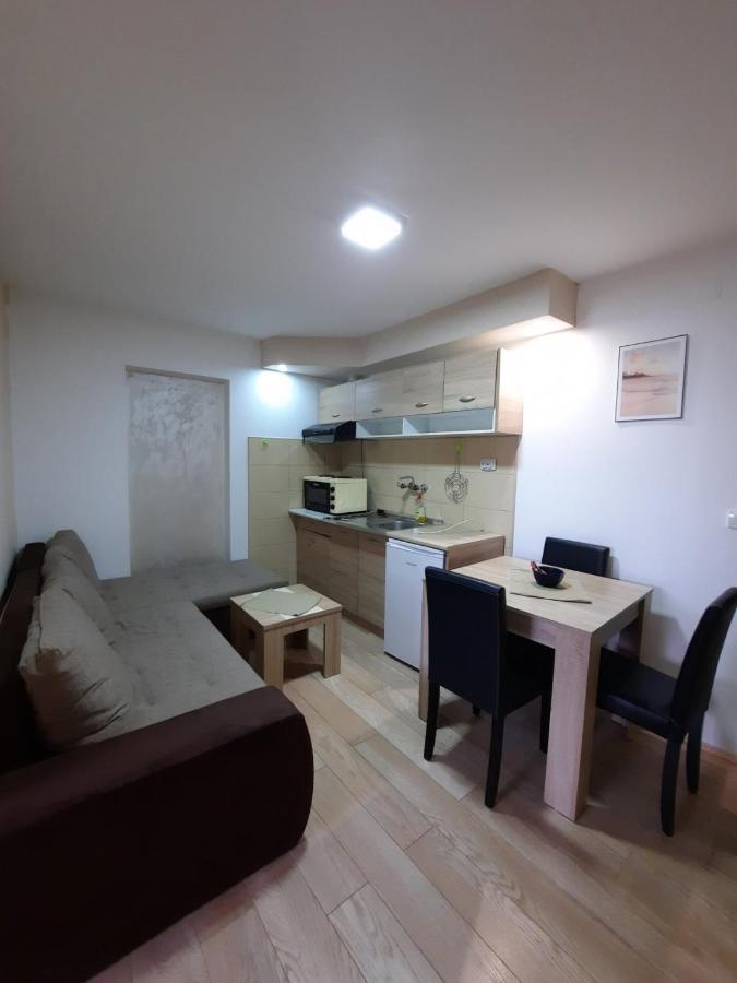 Apartmani Tvins Soko Banja Ngoại thất bức ảnh